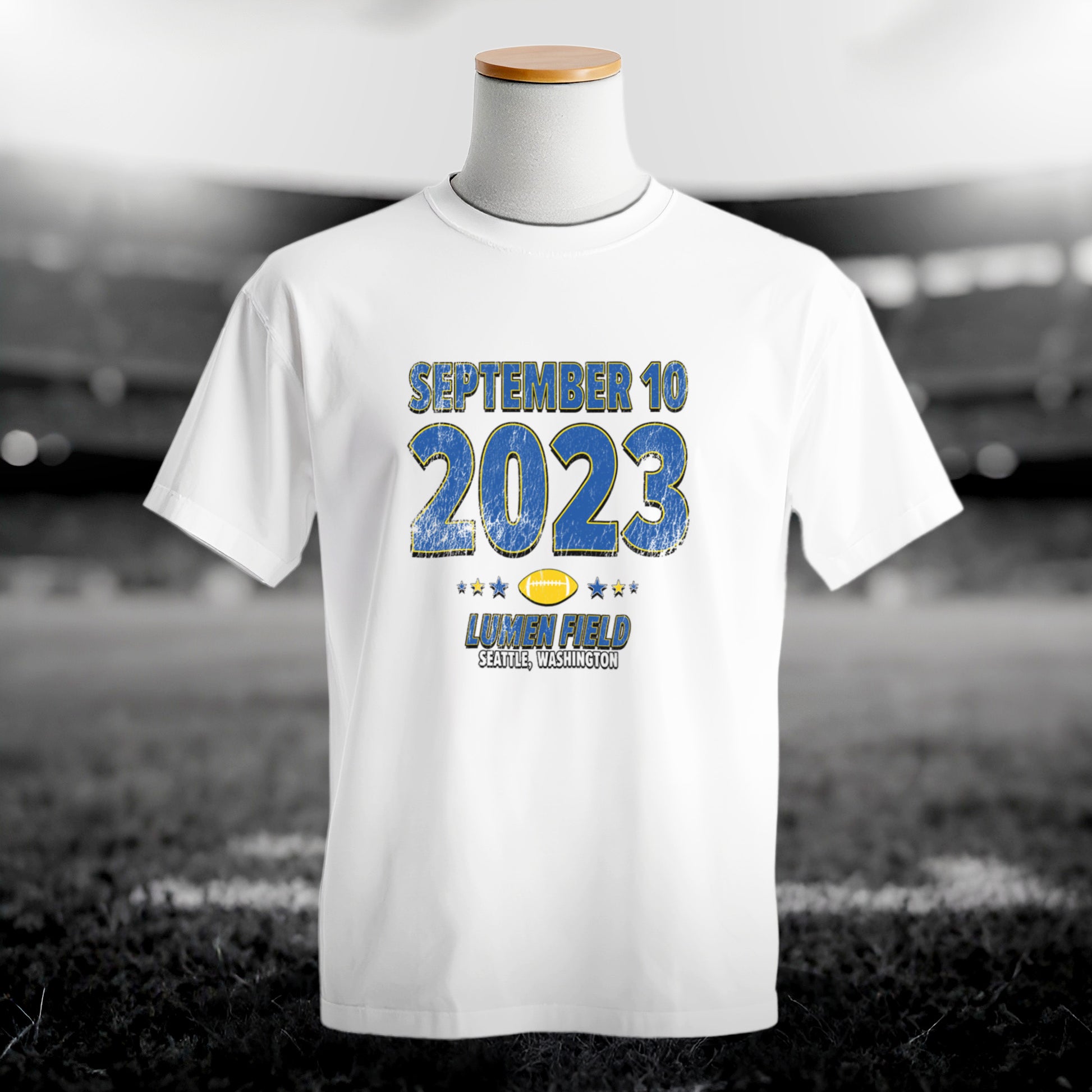 IO|football-2023-09-10-los-angeles|comfort-colors-bw|Hero