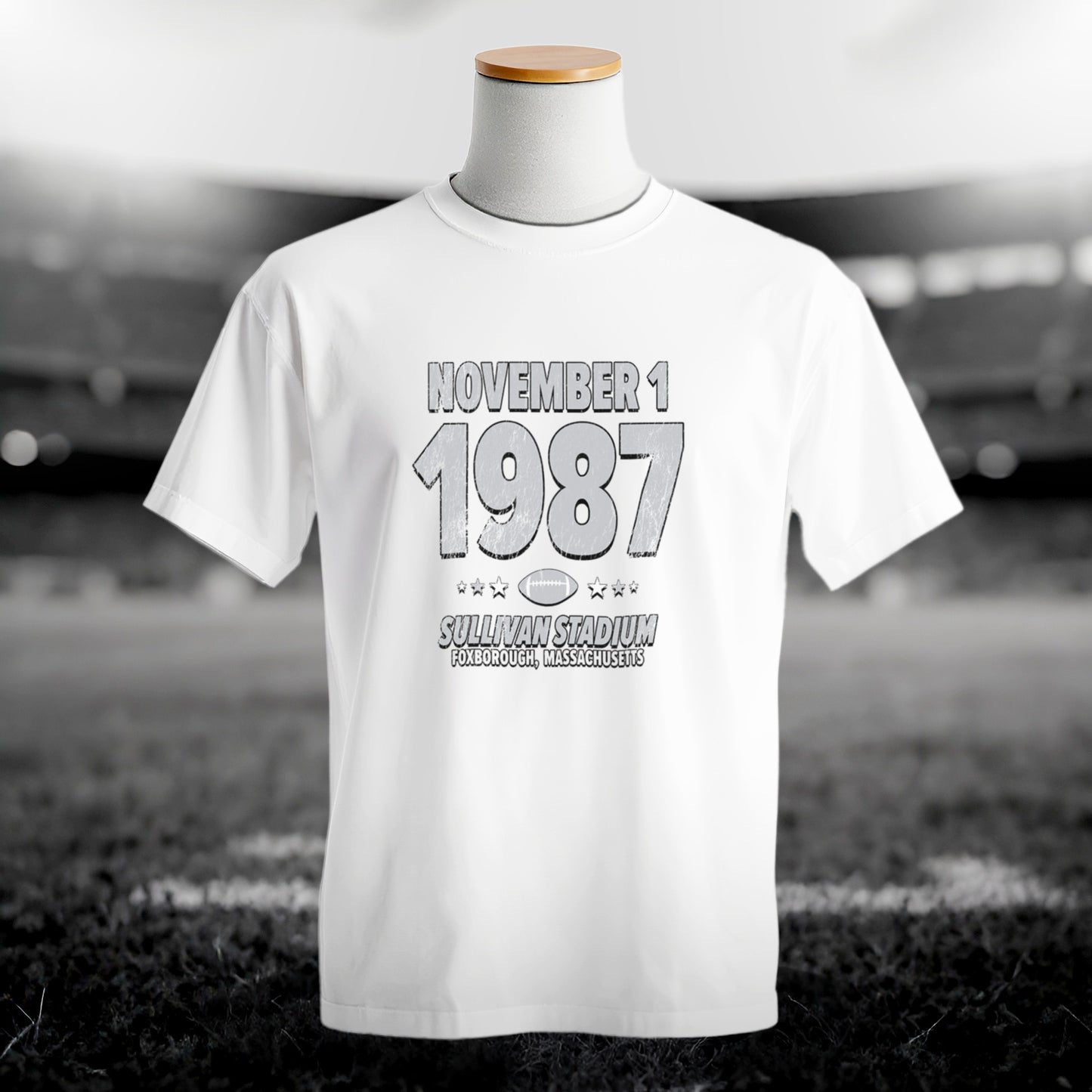 IO|football-1987-11-01-los-angeles|comfort-colors-bw|Hero