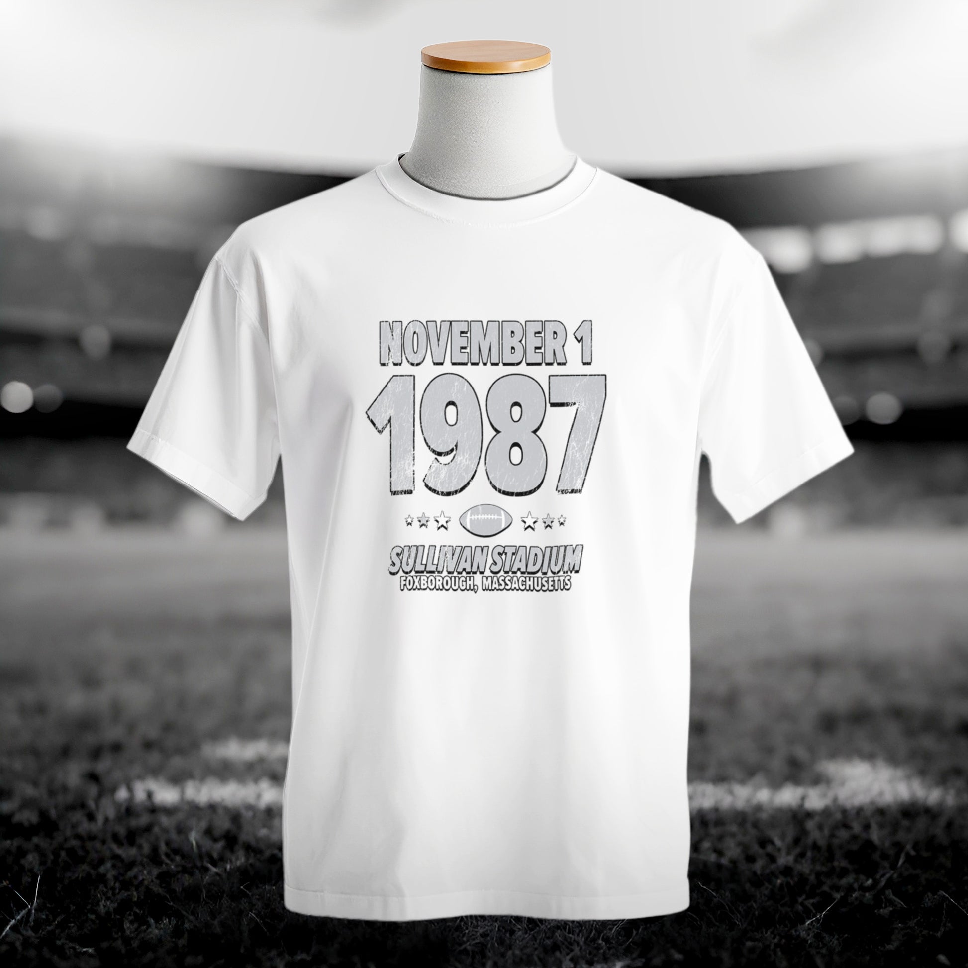 IO|football-1987-11-01-los-angeles|comfort-colors-bw|Hero