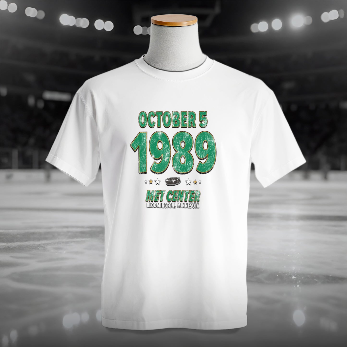 IO|hockey-1989-10-05-dallas|comfort-colors-bw|Hero