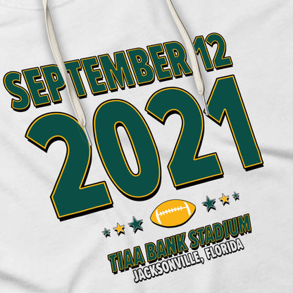 IO|football-2021-09-12-green-bay|hoodie-bw|Angle