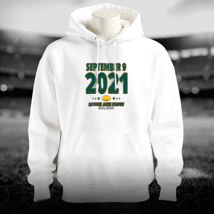 IO|football-2021-09-09-green-bay|hoodie-bw|Hero