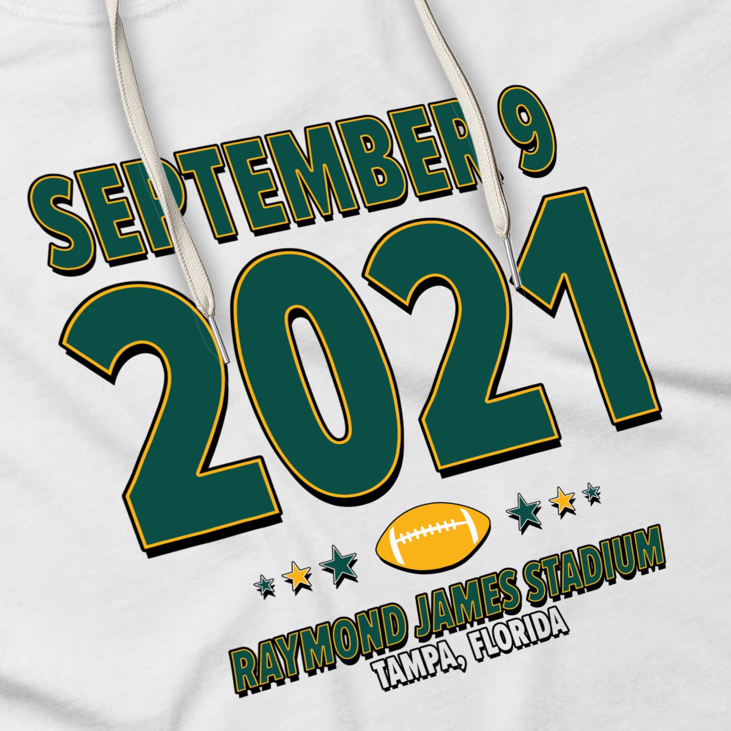 IO|football-2021-09-09-green-bay|hoodie-bw|Angle