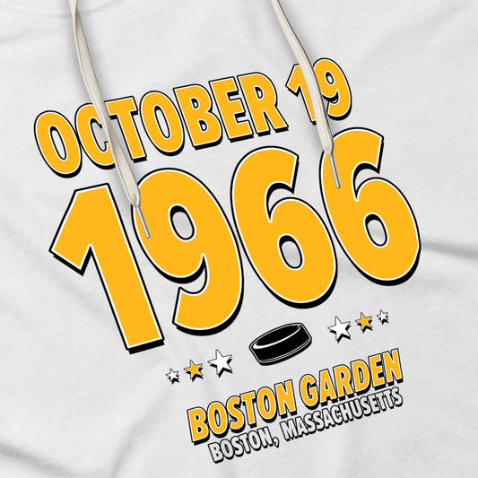 IO|hockey-1966-10-19-boston|hoodie-bw|Angle