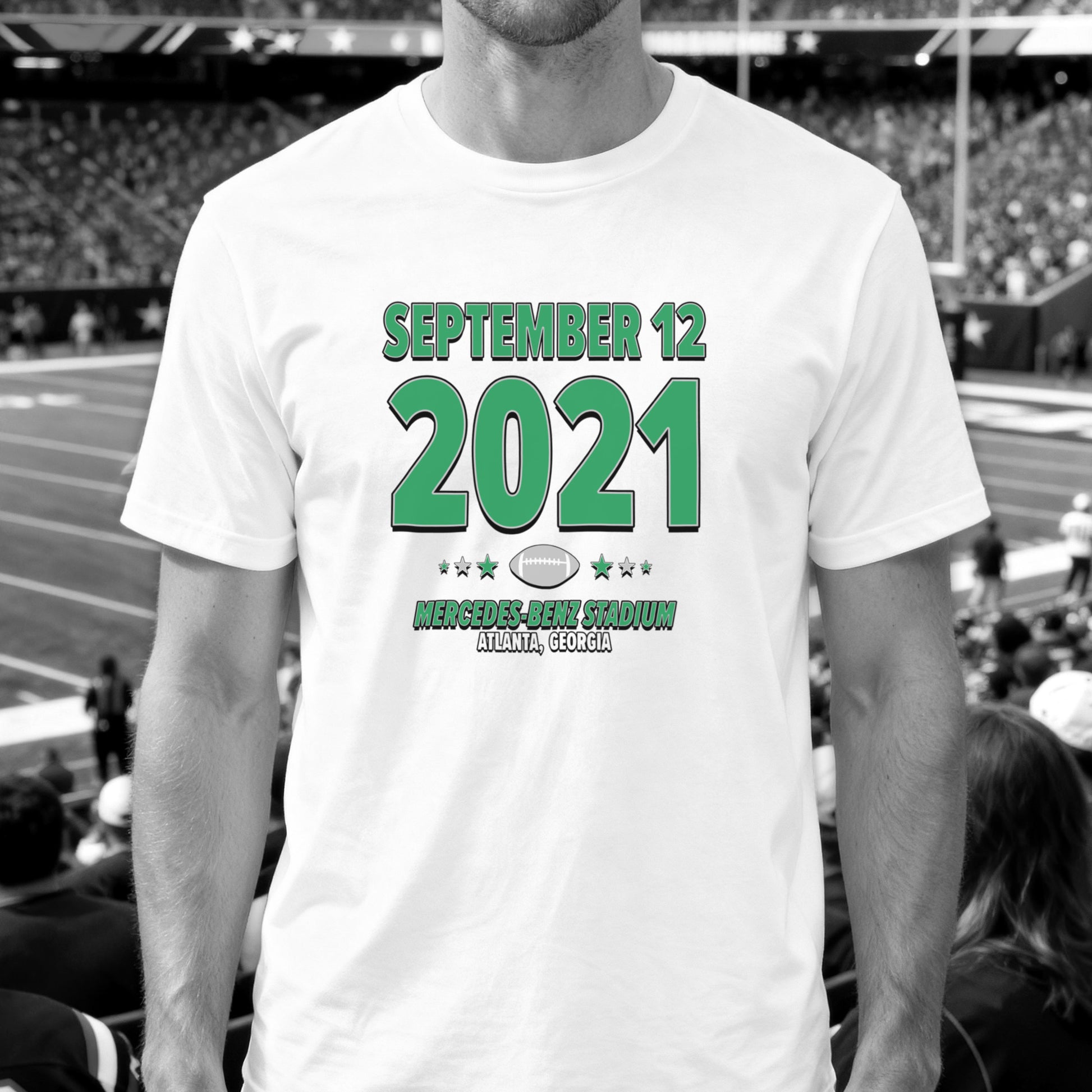 IO|football-2021-09-12-philadelphia|origin-tee-bw|Lifestyle