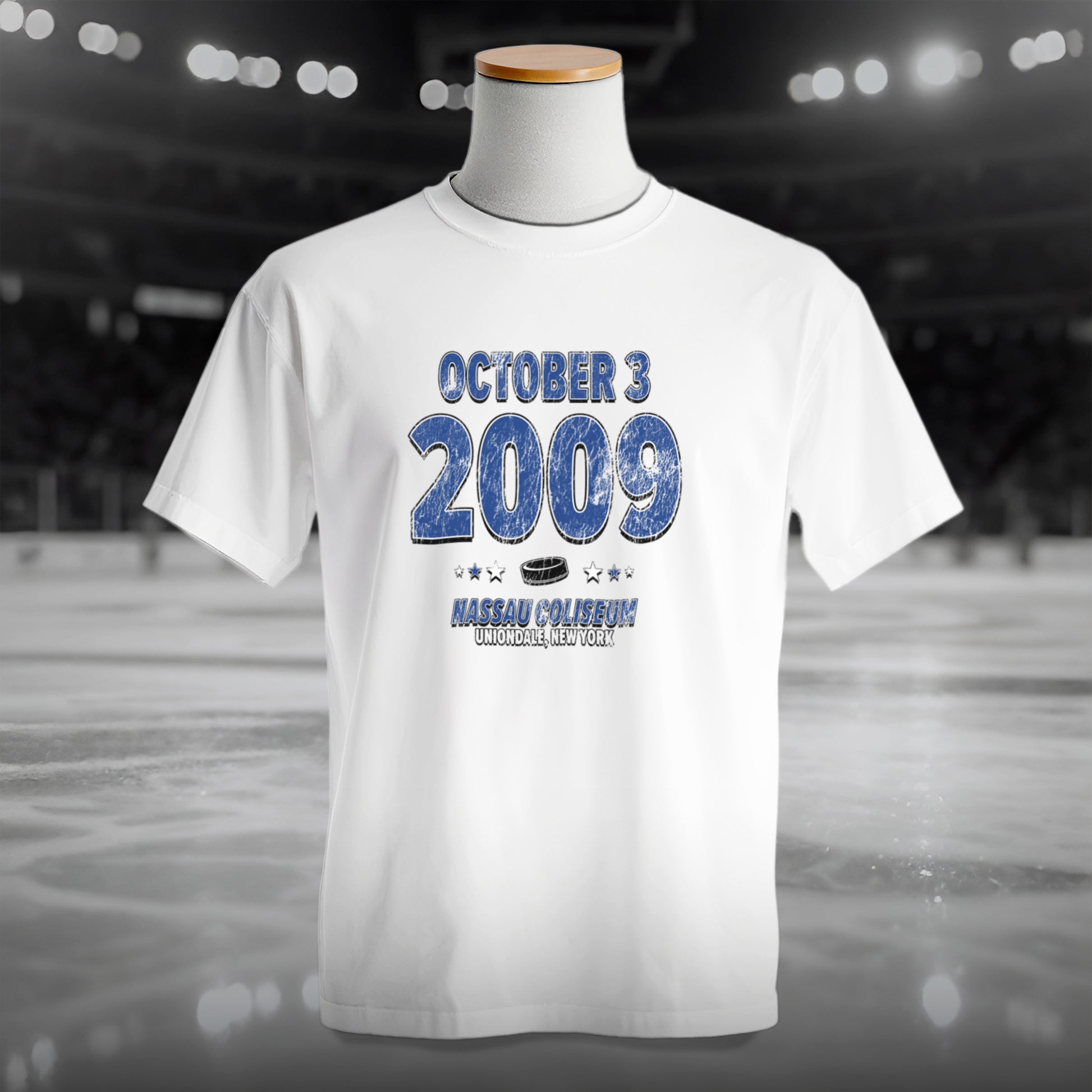 IO|hockey-2009-10-03-toronto|comfort-colors-bw|Hero