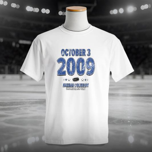IO|hockey-2009-10-03-toronto|comfort-colors-bw|Hero