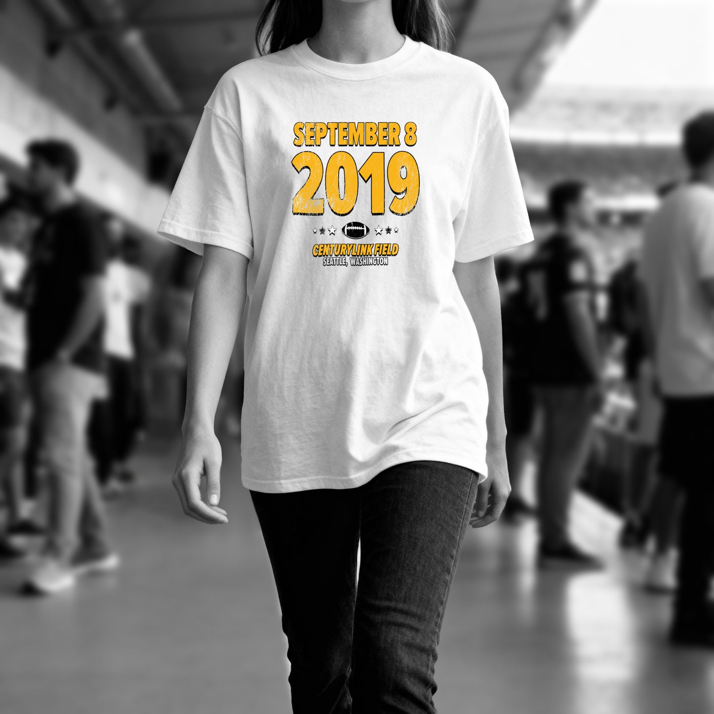 IO|football-2019-09-08-pittsburgh|comfort-colors-bw|Lifestyle