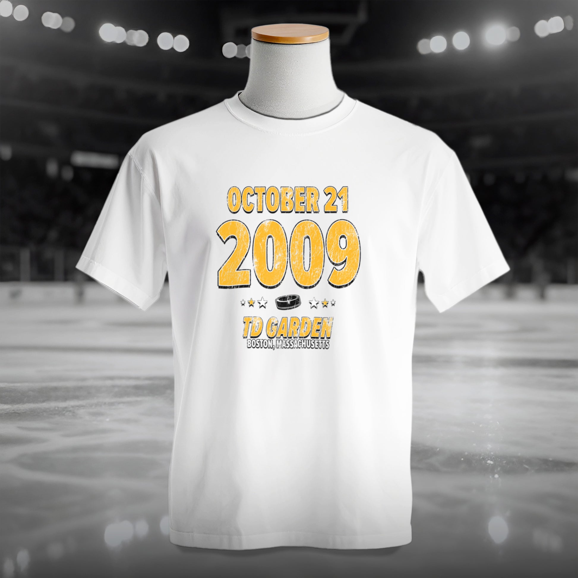 IO|hockey-2009-10-21-boston|comfort-colors-bw|Hero