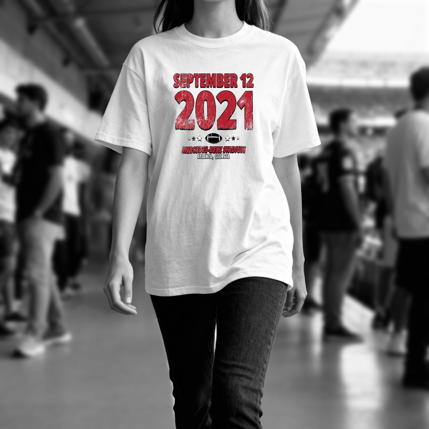 IO|football-2021-09-12-atlanta|comfort-colors-bw|Lifestyle