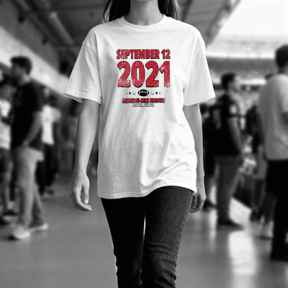 IO|football-2021-09-12-atlanta|comfort-colors-bw|Lifestyle