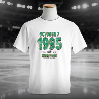 IO|hockey-1995-10-07-dallas|comfort-colors-bw|Hero