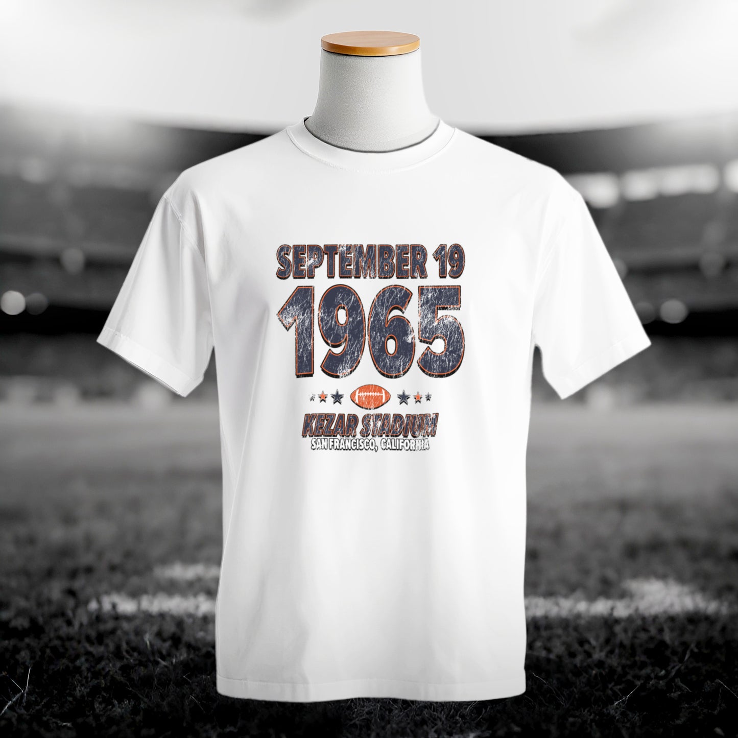 IO|football-1965-09-19-chicago|comfort-colors-bw|Hero