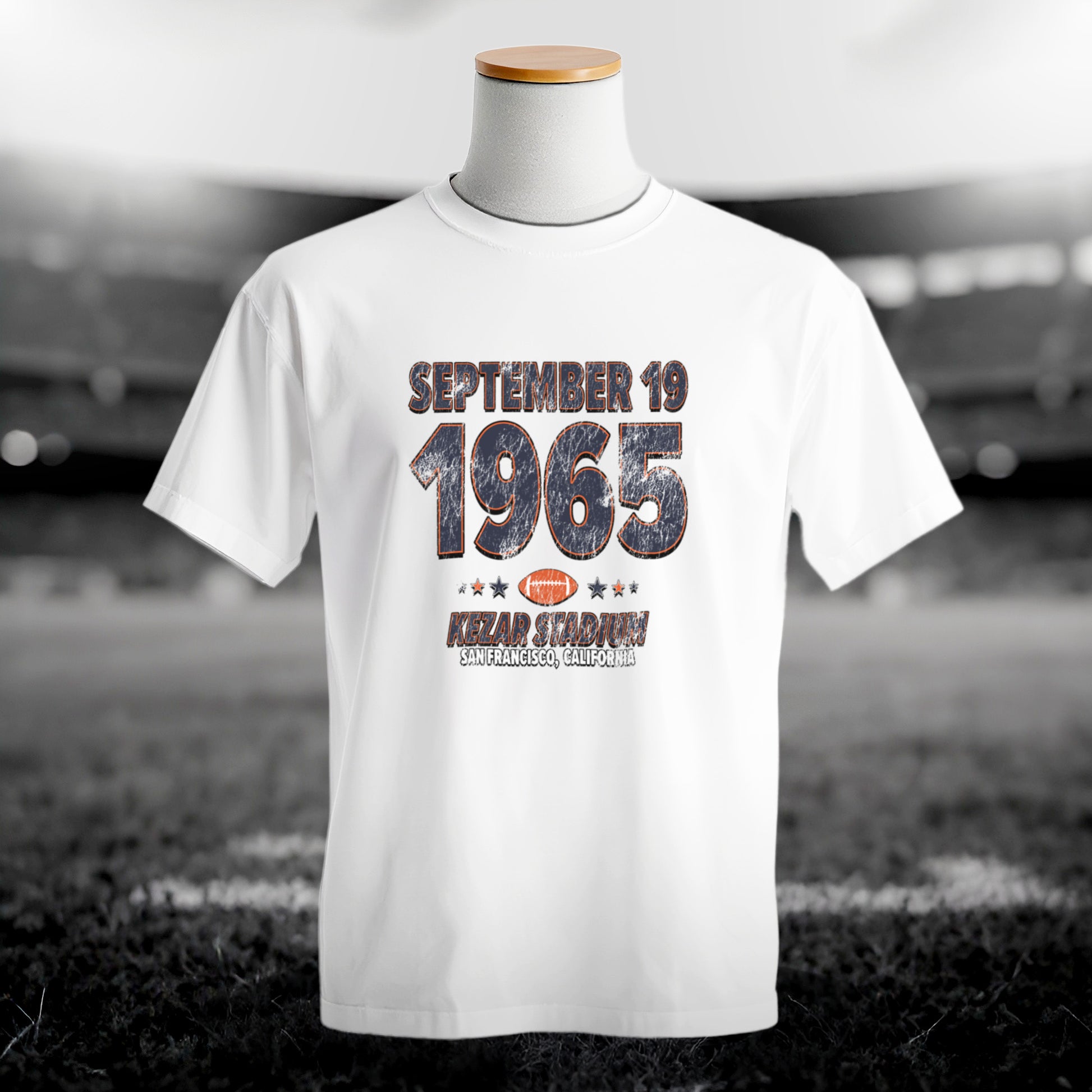 IO|football-1965-09-19-chicago|comfort-colors-bw|Hero