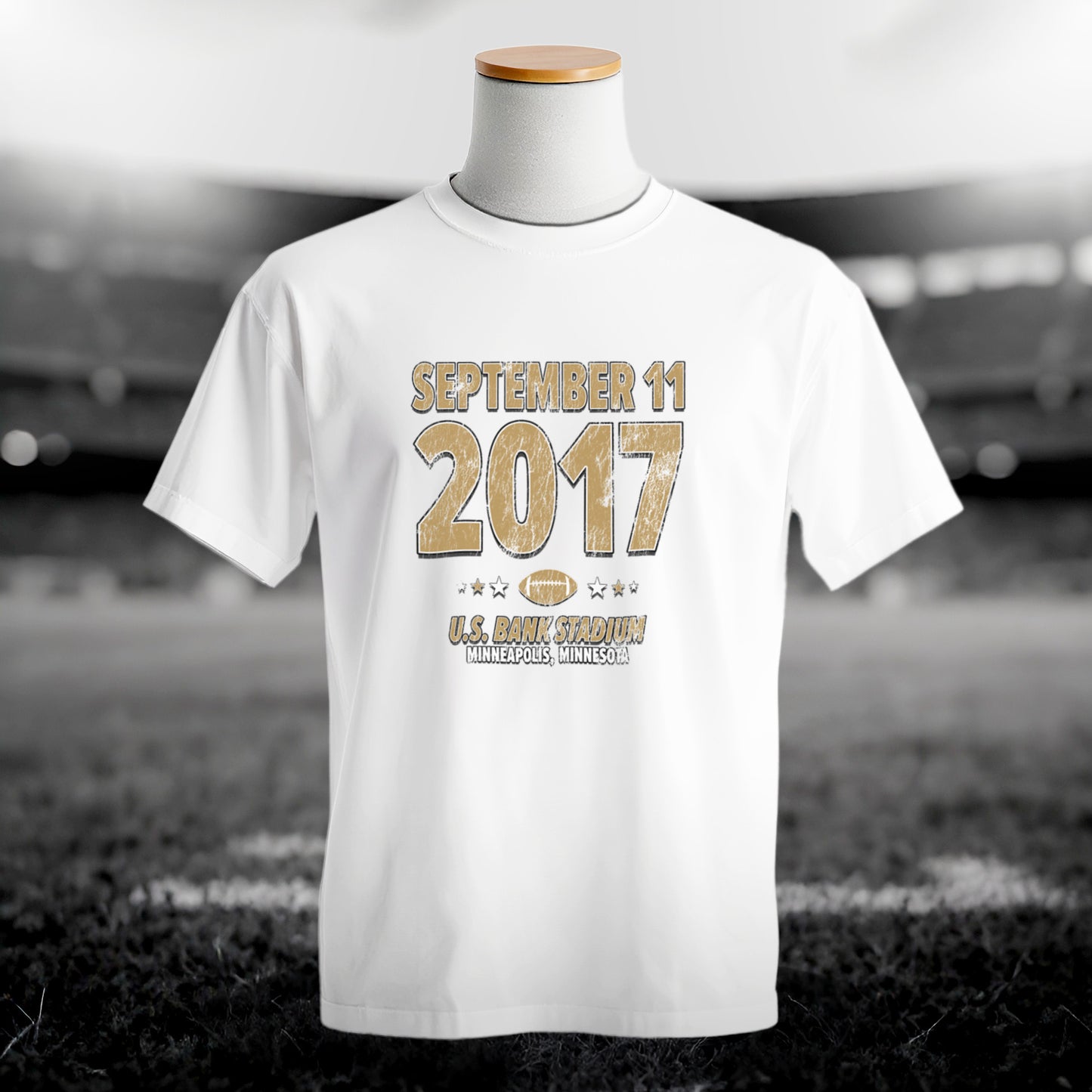 IO|football-2017-09-11-new-orleans|comfort-colors-bw|Hero