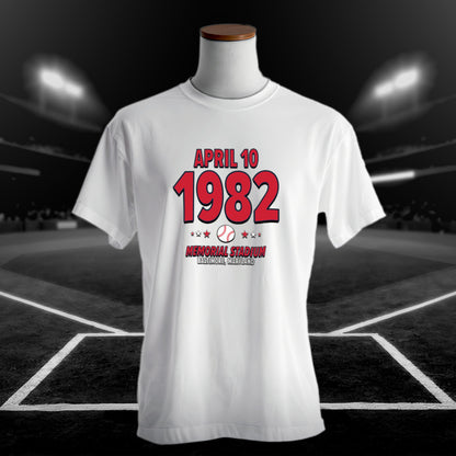 IO|baseball-1982-04-10-boston|origin-tee-bw|Hero