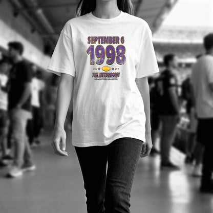 IO|football-1998-09-06-minnesota|comfort-colors-bw|Lifestyle