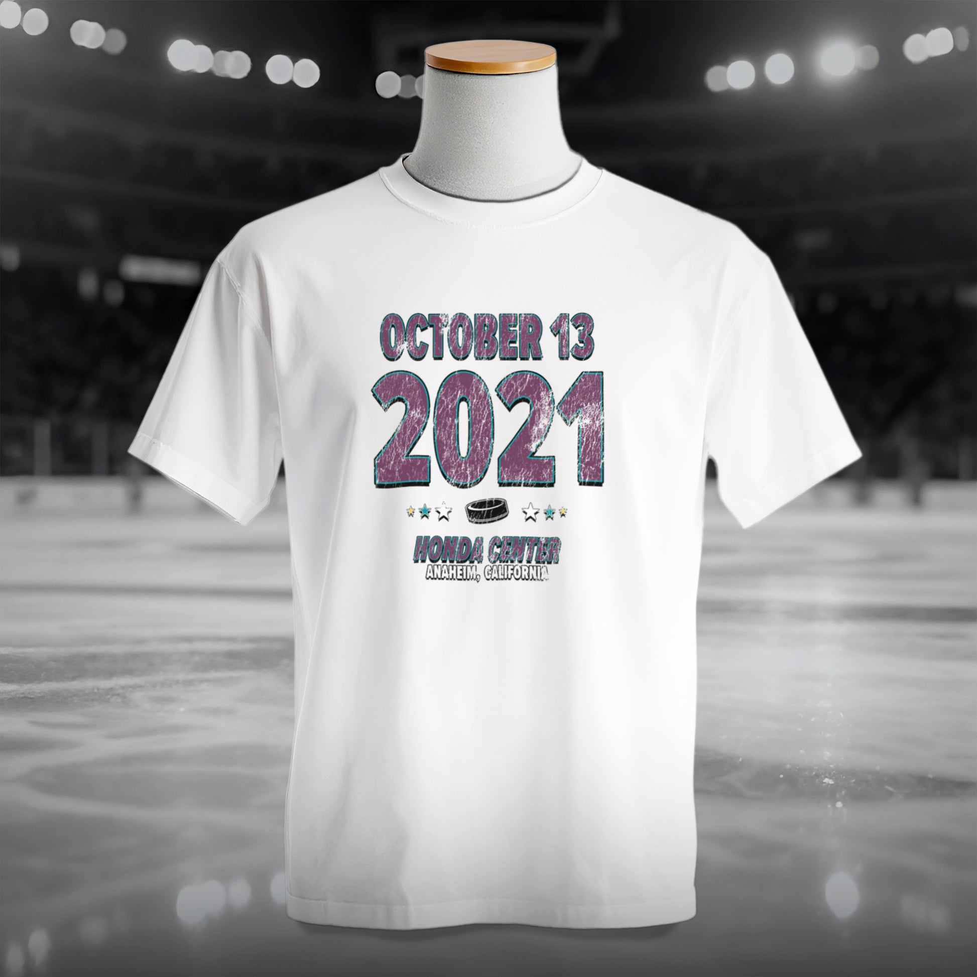IO|hockey-2021-10-13-anaheim|comfort-colors-bw|Hero