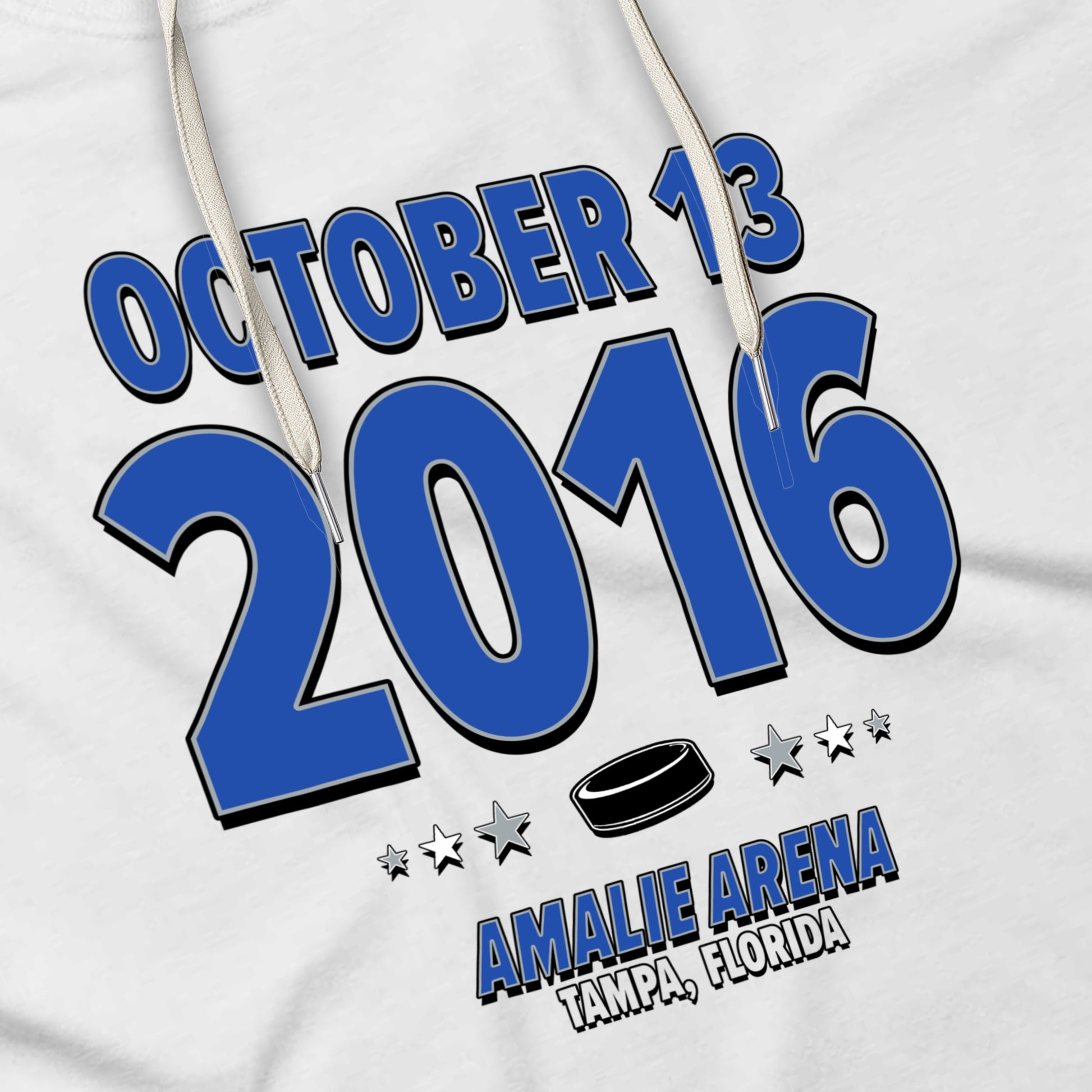IO|hockey-2016-10-13-tampa-bay|hoodie-bw|Angle