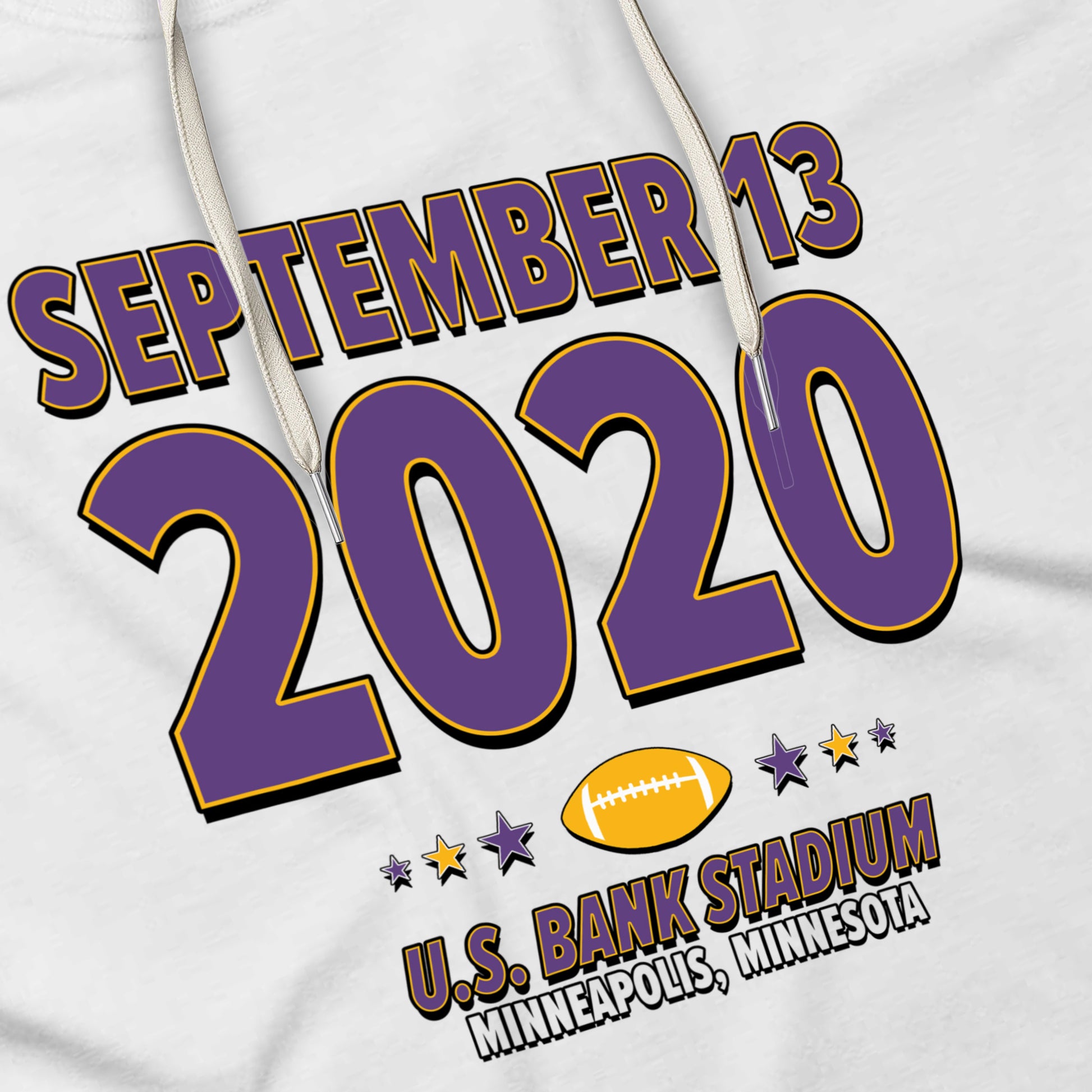 IO|football-2020-09-13-minnesota|hoodie-bw|Angle