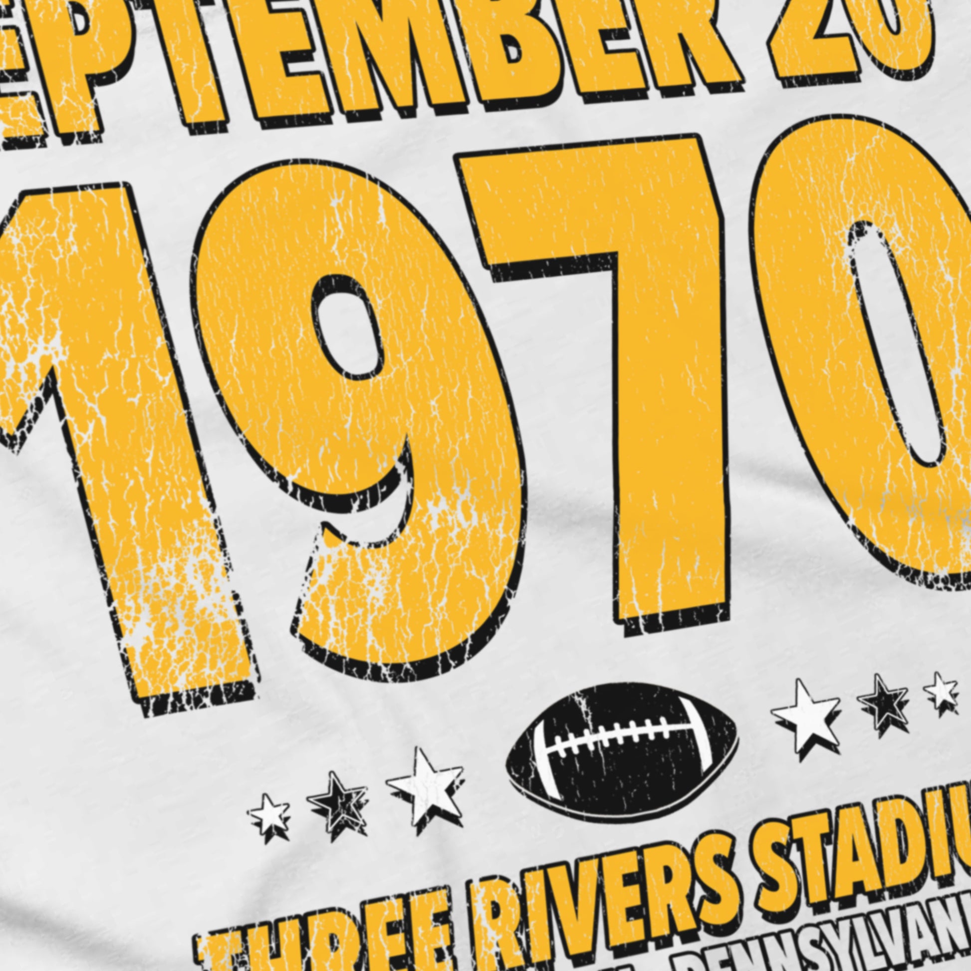 IO|football-1970-09-20-pittsburgh|comfort-colors-bw|Angle