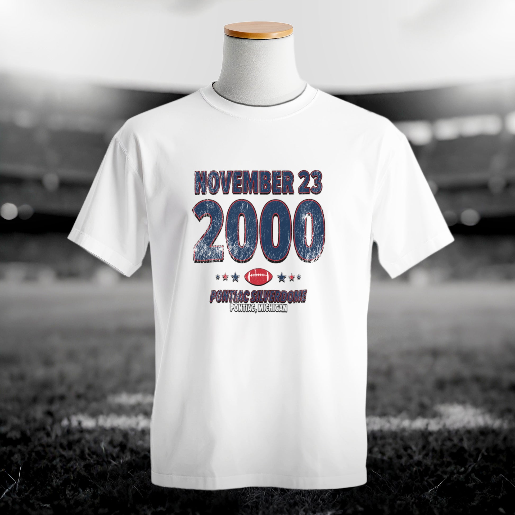 IO|football-2000-11-23-new-england|comfort-colors-bw|Hero