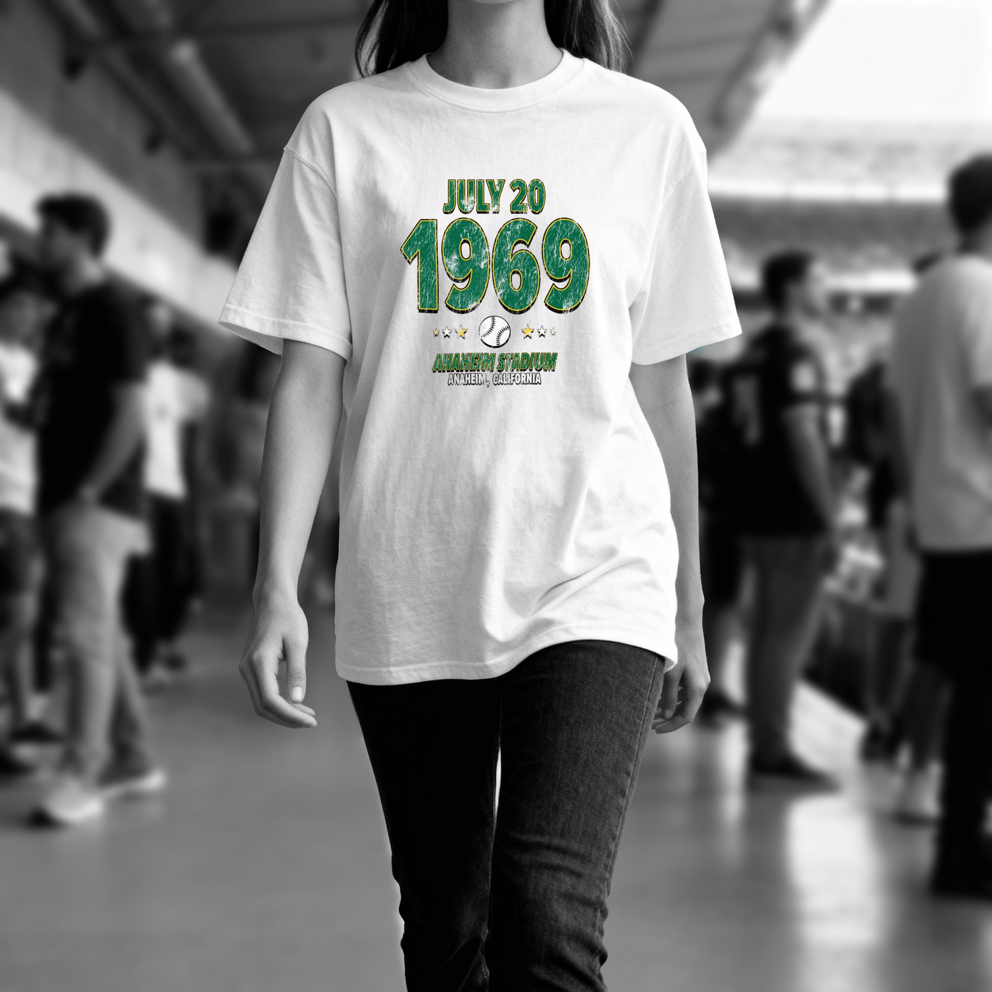 IO|baseball-1969-07-20-oakland|comfort-colors-bw|Lifestyle