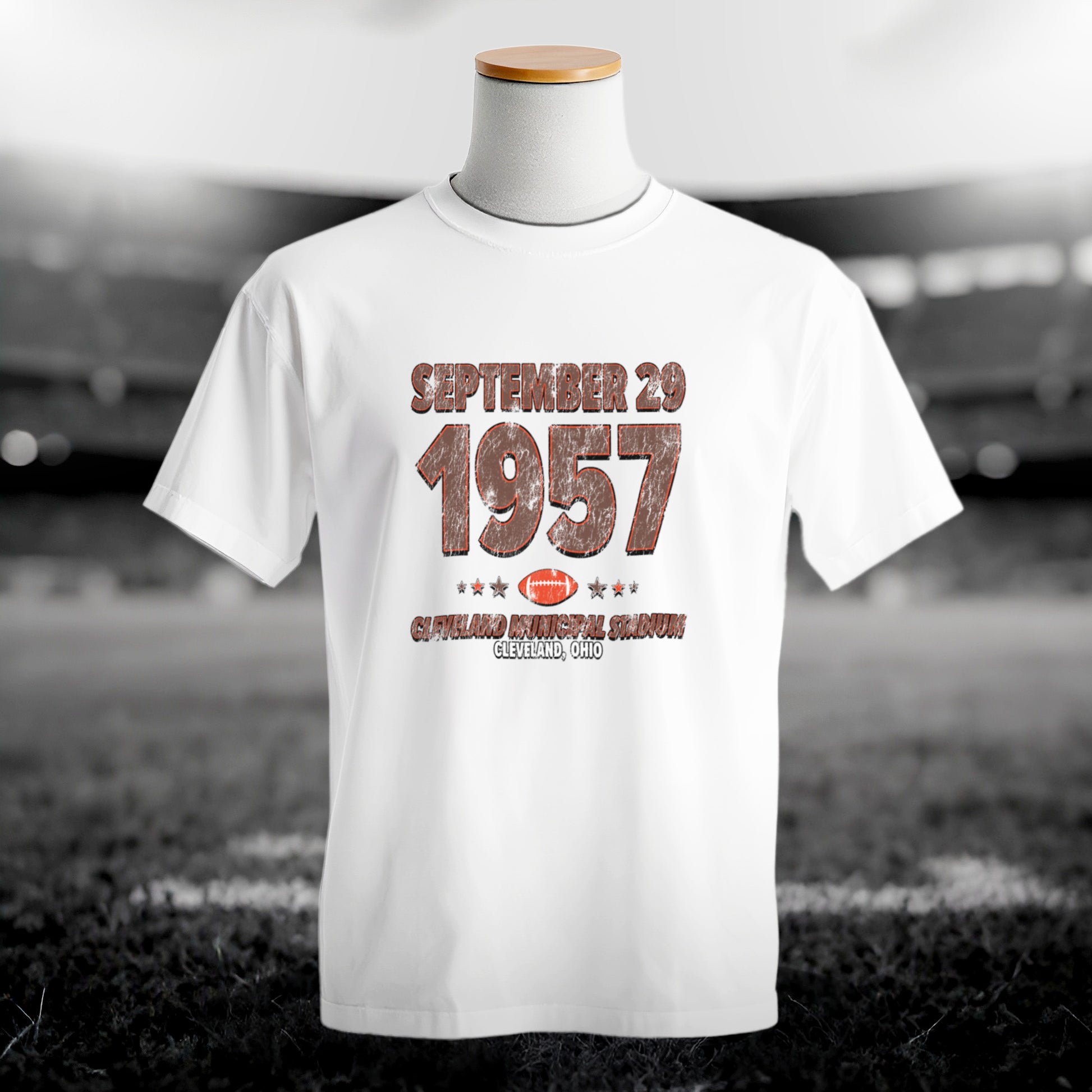 IO|football-1957-09-29-cleveland|comfort-colors-bw|Hero