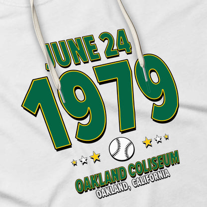IO|baseball-1979-06-24-oakland|hoodie-bw|Angle