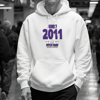 IO|baseball-2011-06-07-colorado|hoodie-bw|Lifestyle