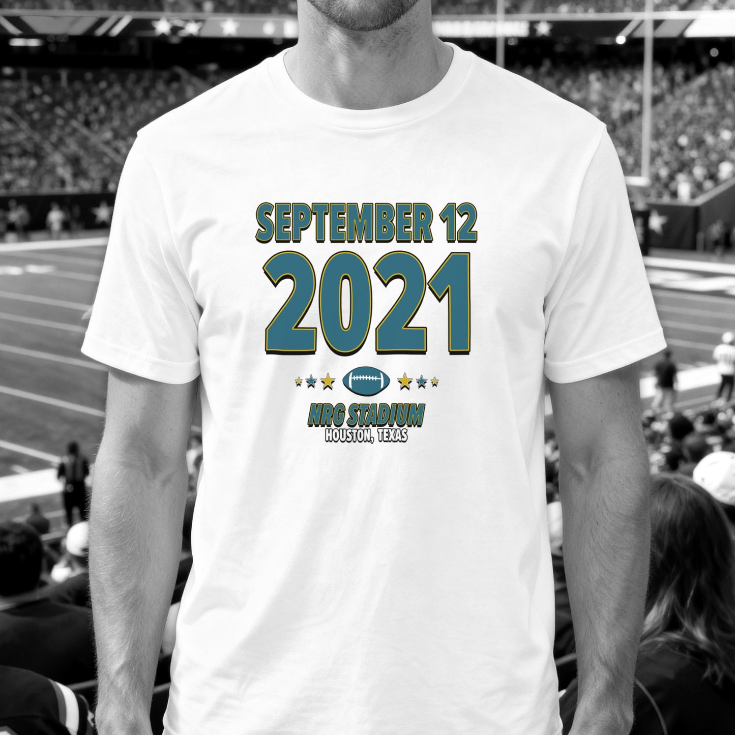 IO|football-2021-09-12-jacksonville|origin-tee-bw|Lifestyle