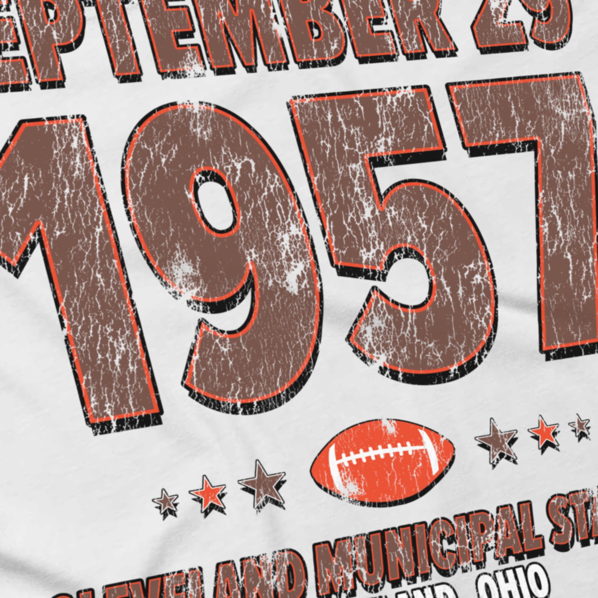 IO|football-1957-09-29-cleveland|comfort-colors-bw|Angle