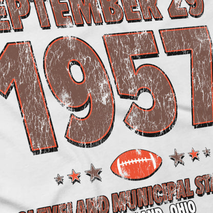 IO|football-1957-09-29-cleveland|comfort-colors-bw|Angle