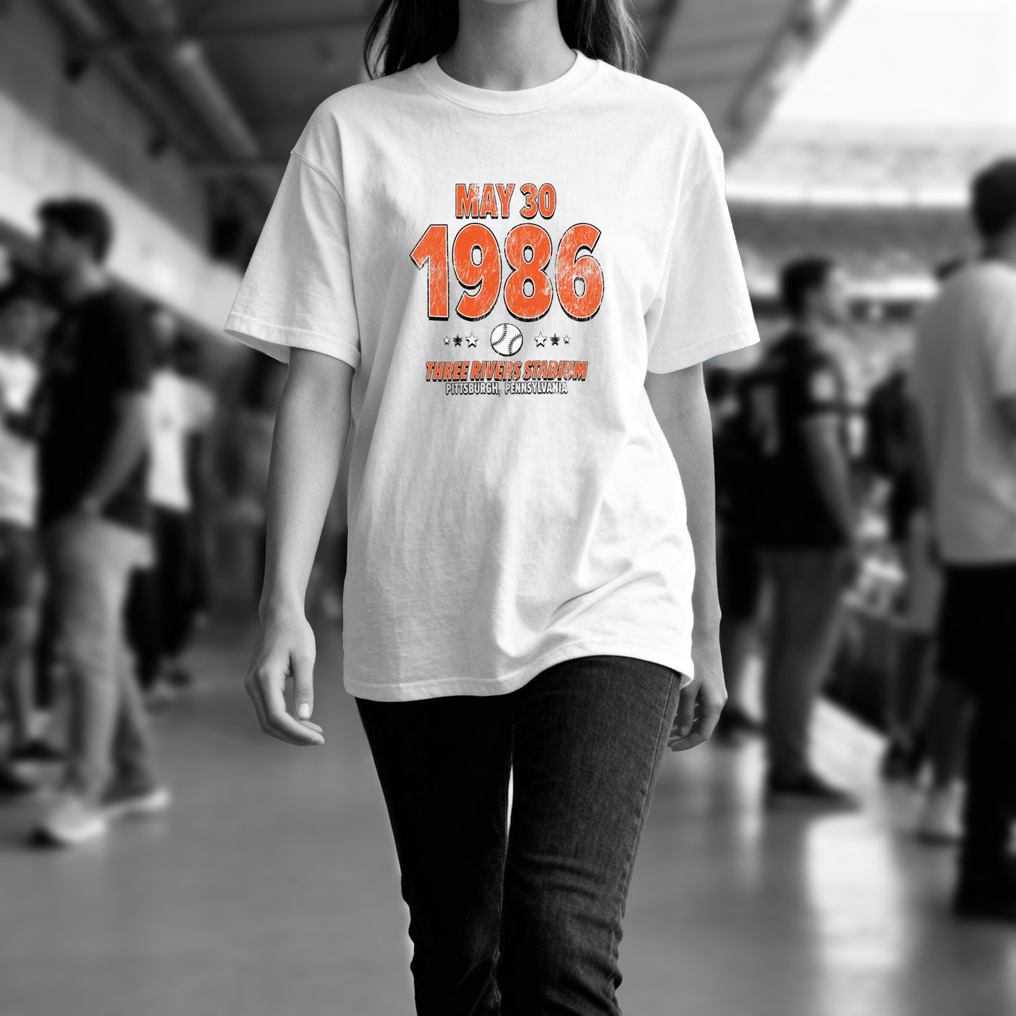 IO|baseball-1986-05-30-san-francisco|comfort-colors-bw|Lifestyle