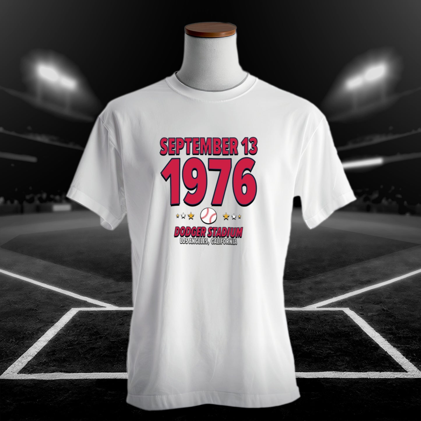 IO|baseball-1976-09-13-atlanta|origin-tee-bw|Hero