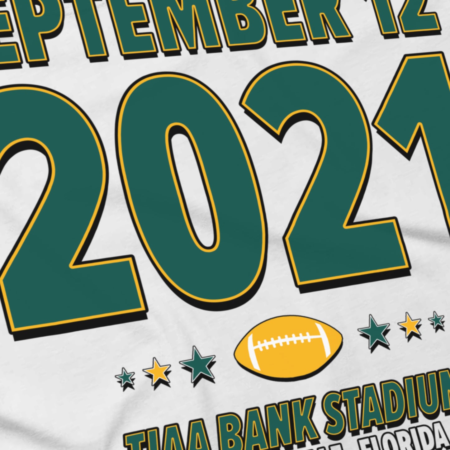 IO|football-2021-09-12-green-bay|origin-tee-bw|Angle