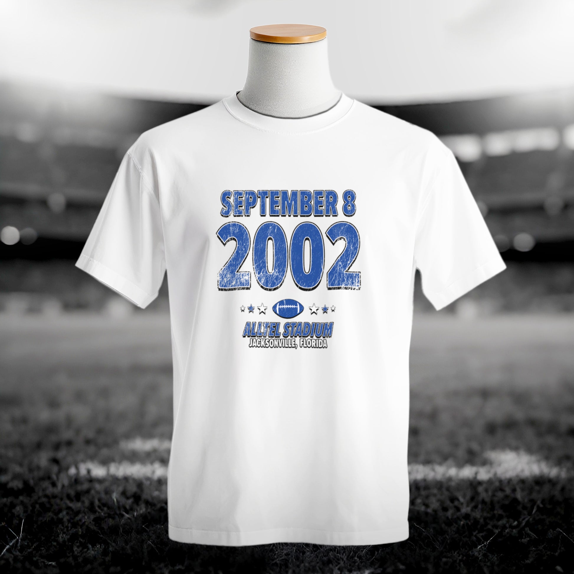 IO|football-2002-09-08-indianapolis|comfort-colors-bw|Hero