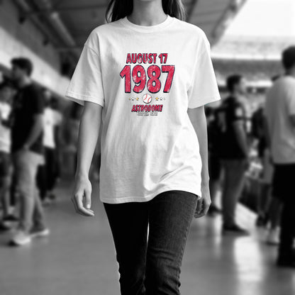 IO|baseball-1987-08-17-atlanta|comfort-colors-bw|Lifestyle