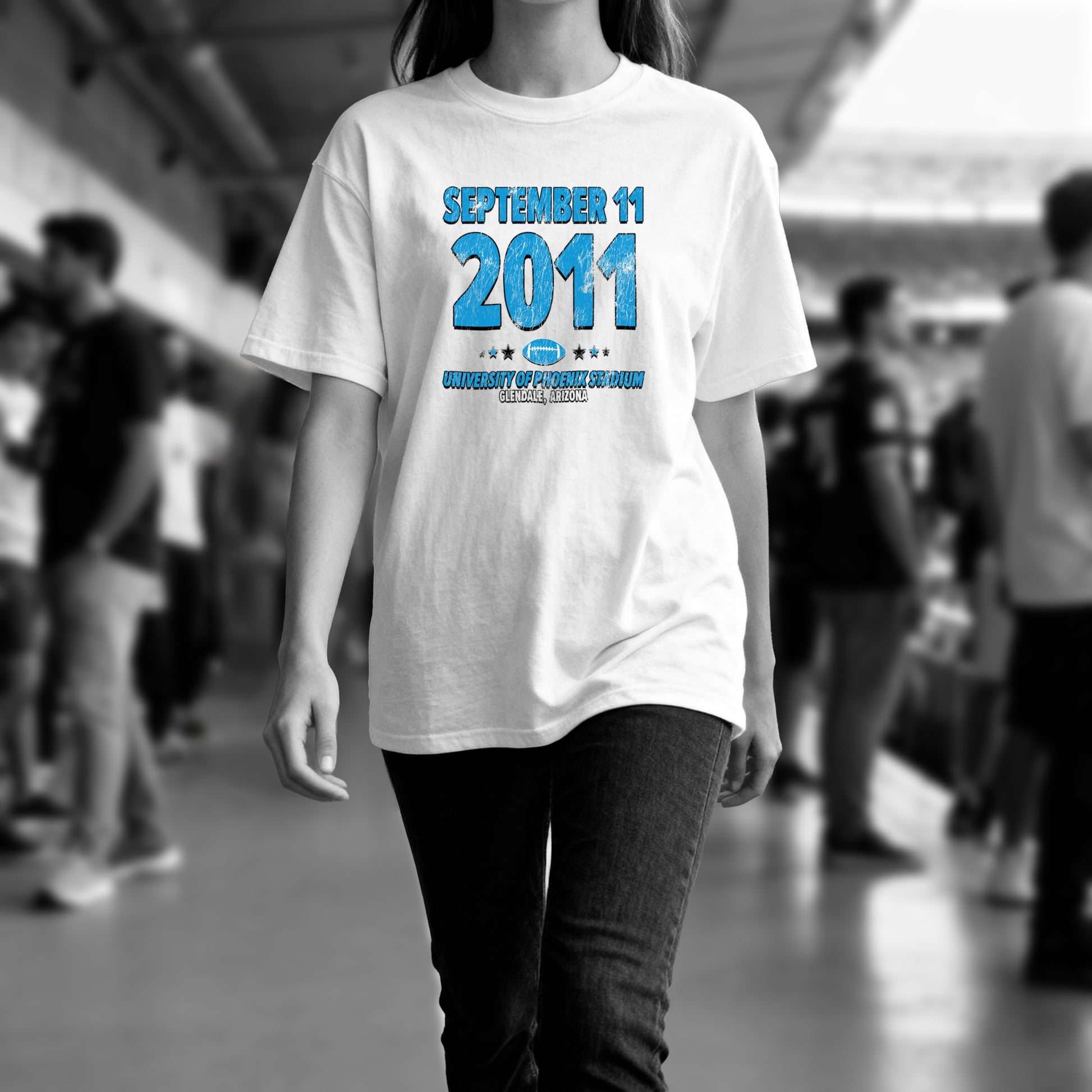 IO|football-2011-09-11-carolina|comfort-colors-bw|Lifestyle
