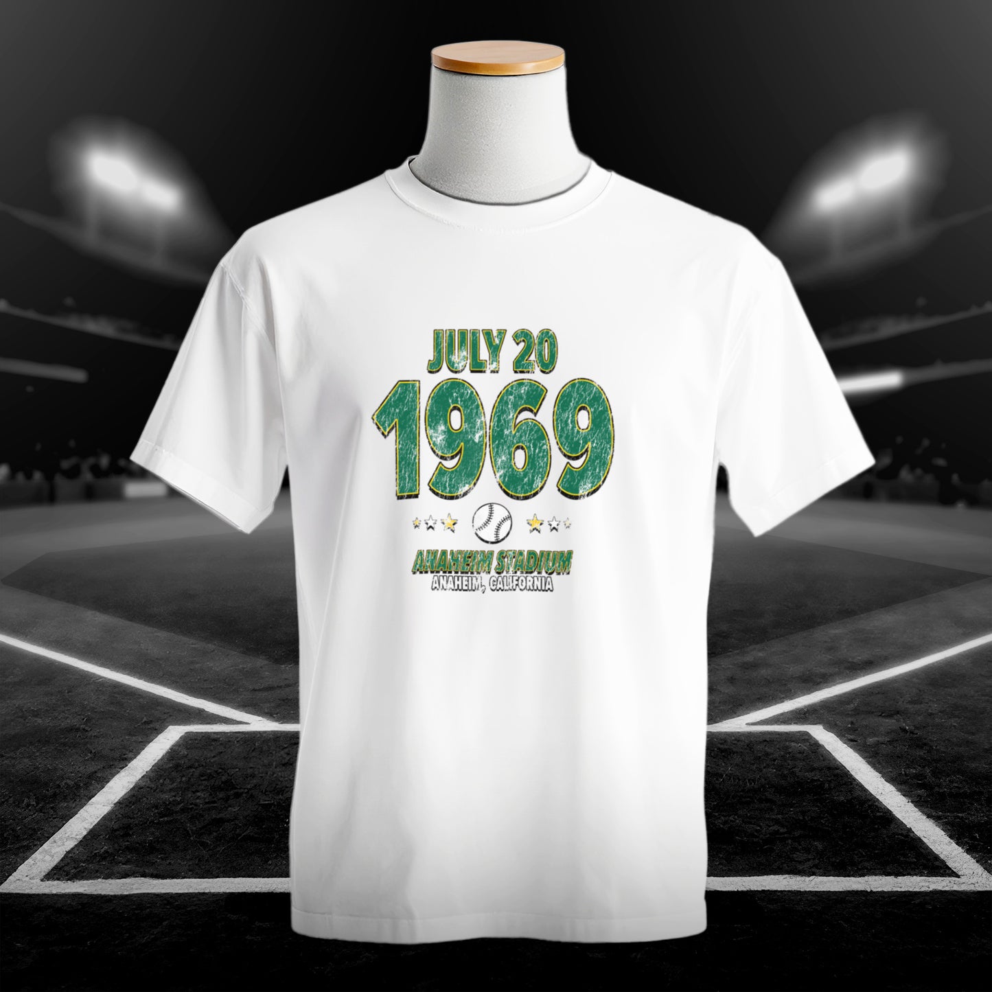 IO|baseball-1969-07-20-oakland|comfort-colors-bw|Hero