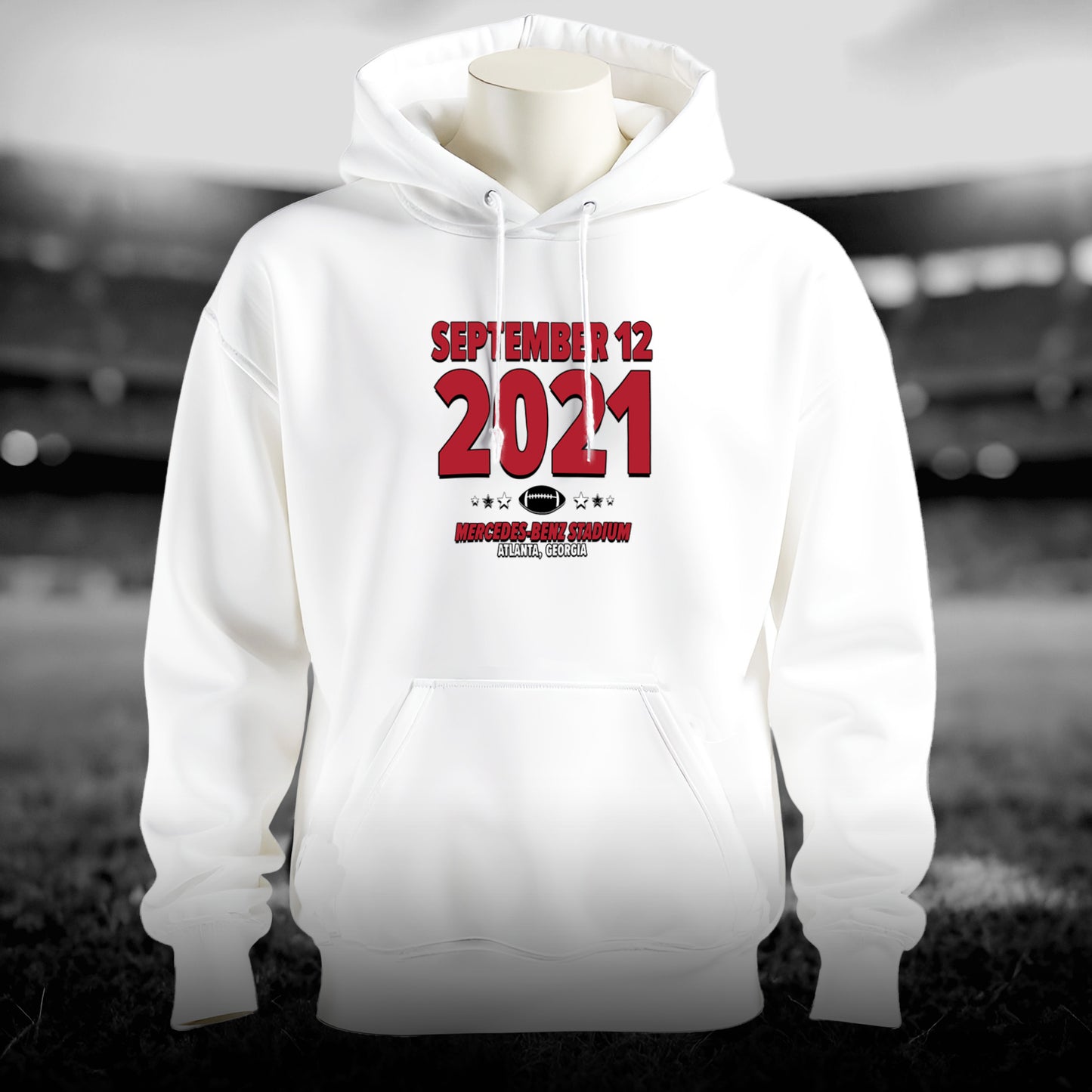 IO|football-2021-09-12-atlanta|hoodie-bw|Hero