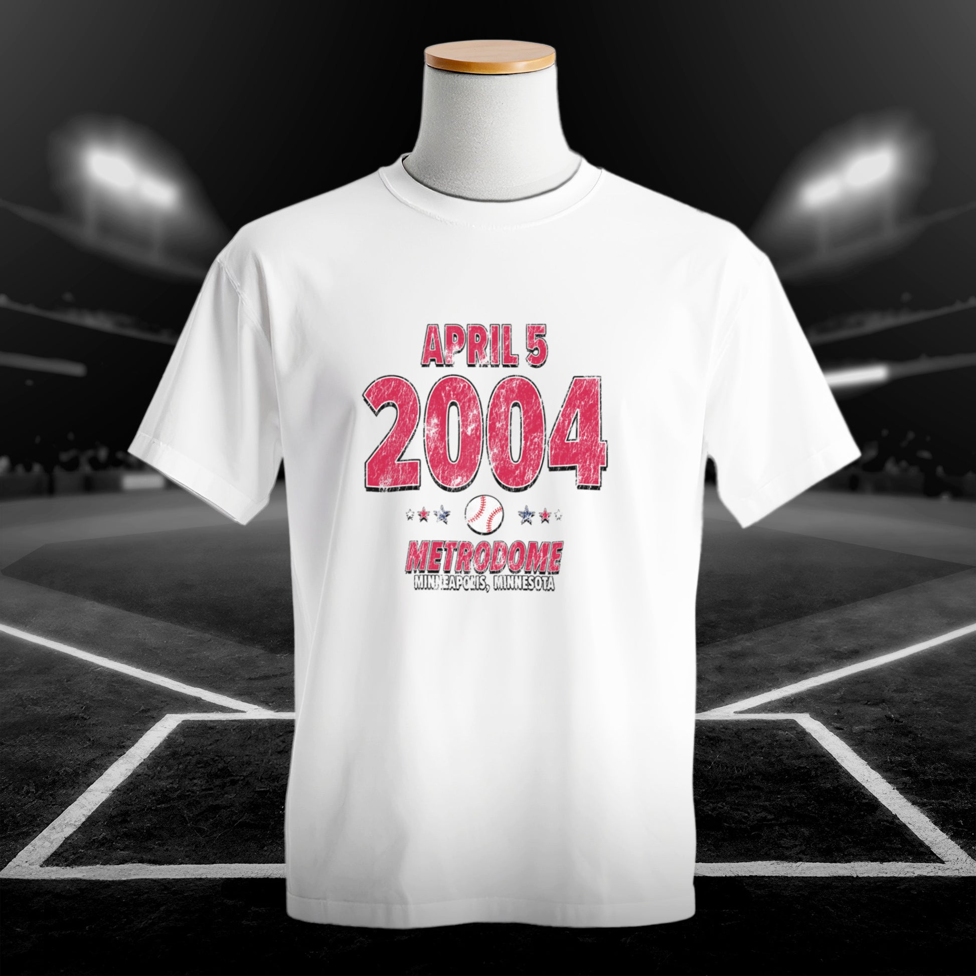 IO|baseball-2004-04-05-minnesota|comfort-colors-bw|Hero