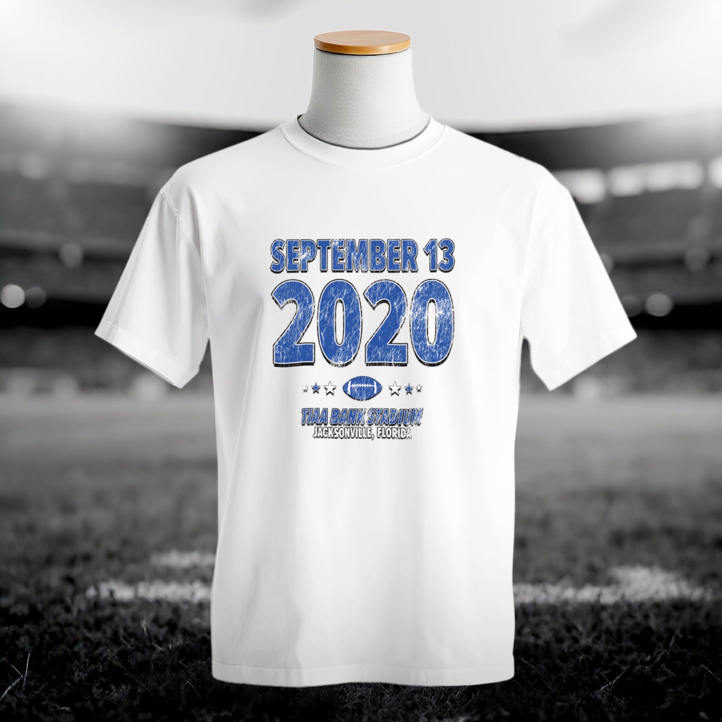 IO|football-2020-09-13-indianapolis|comfort-colors-bw|Hero