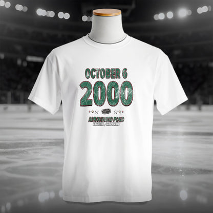IO|hockey-2000-10-06-minnesota|comfort-colors-bw|Hero