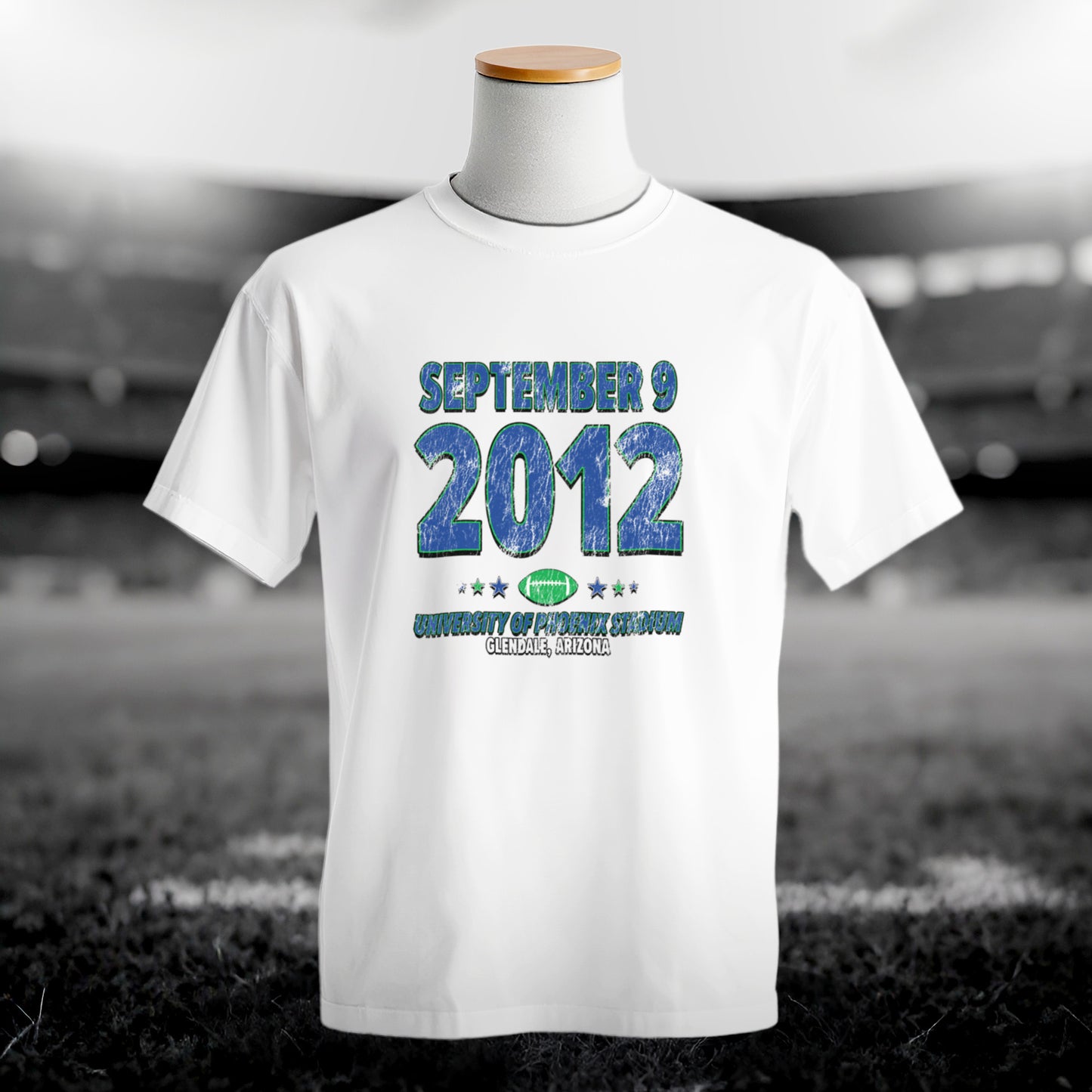 IO|football-2012-09-09-seattle|comfort-colors-bw|Hero