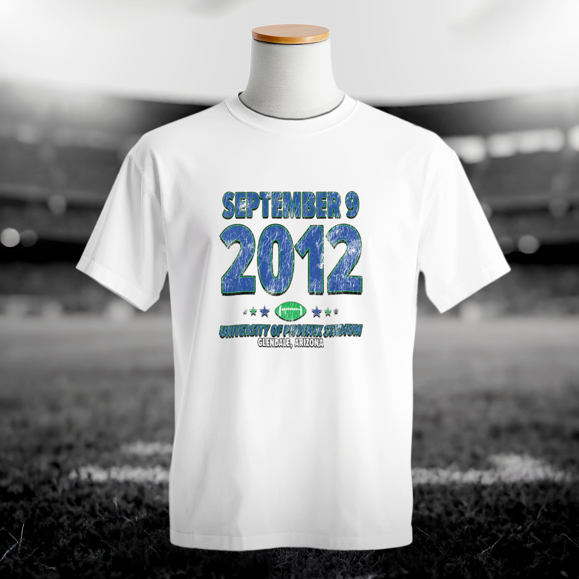 IO|football-2012-09-09-seattle|comfort-colors-bw|Hero