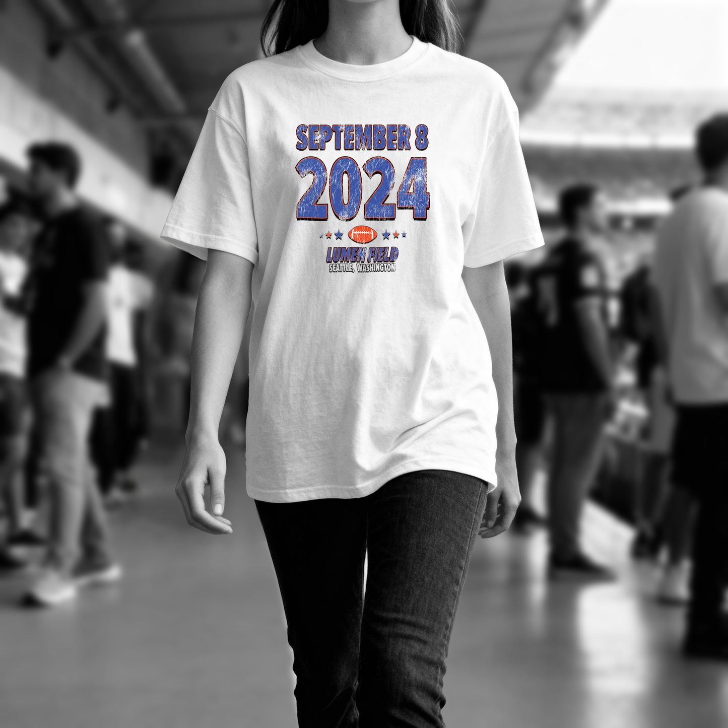 IO|football-2024-09-08-denver|comfort-colors-bw|Lifestyle