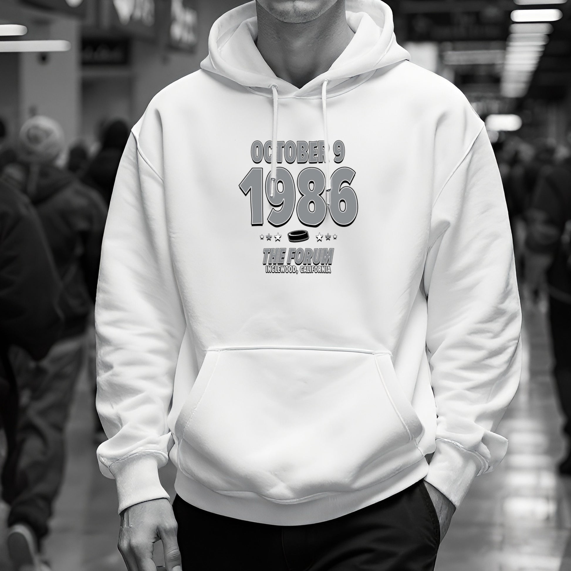 IO|hockey-1986-10-09-los-angeles|hoodie-bw|Lifestyle