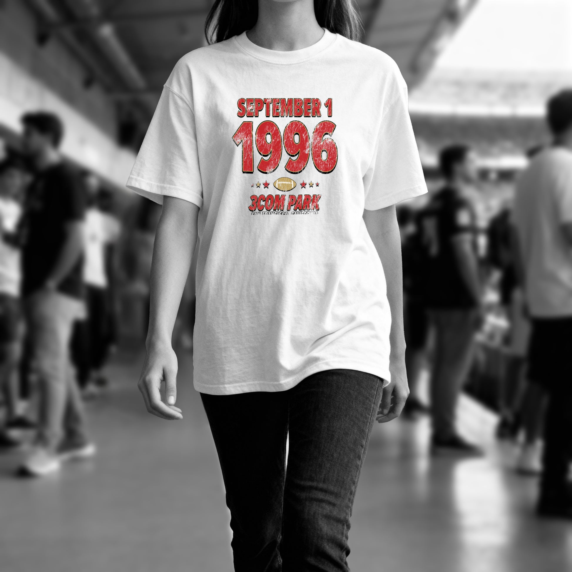 IO|football-1996-09-01-san-francisco|comfort-colors-bw|Lifestyle