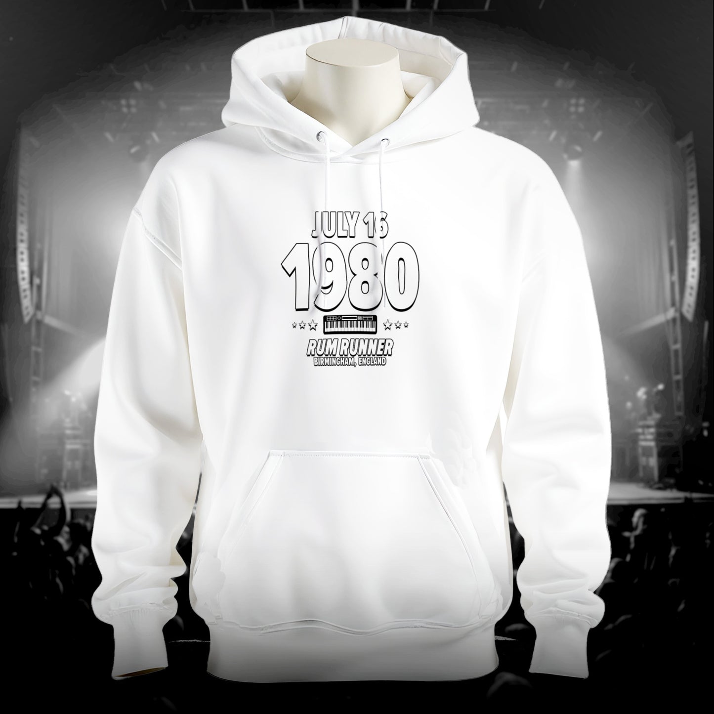Glamour Wolves – 1980 – Hoodie (Black & White)